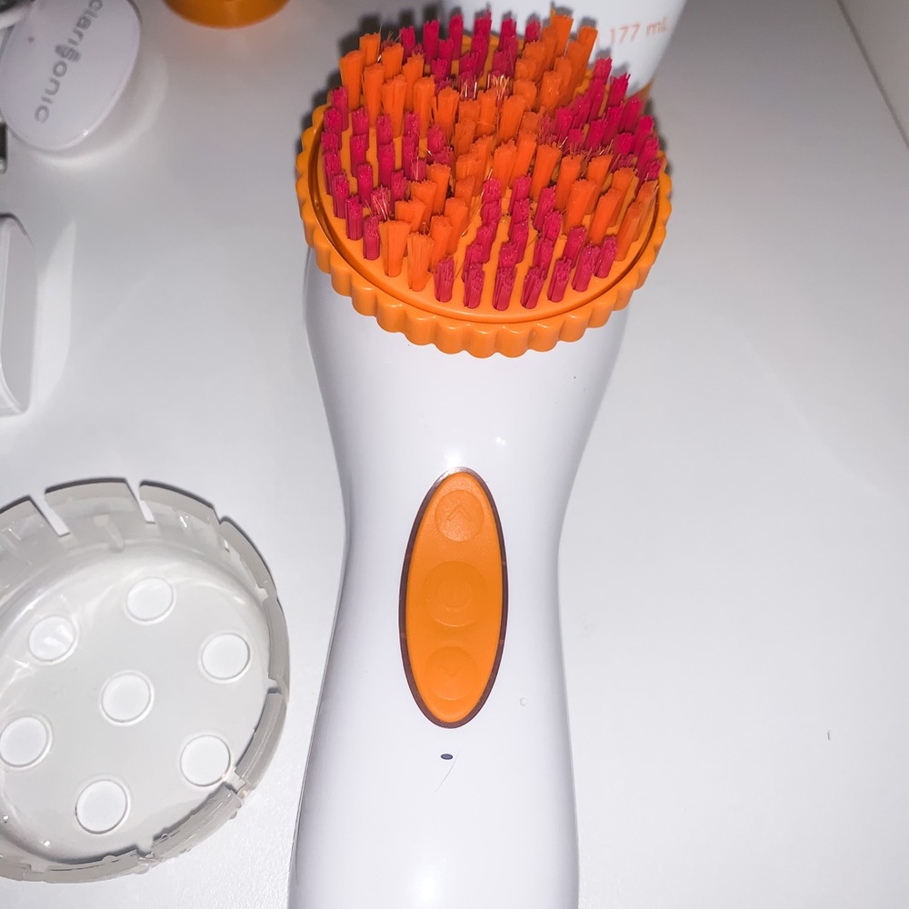 Clarisonic pedi set - Picture 5 of 5